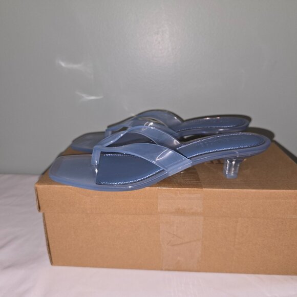 Steve Madden Tracie Jelly Light Blue Thong with Kitten Heel, W Size 7, NIB - Picture 3 of 7